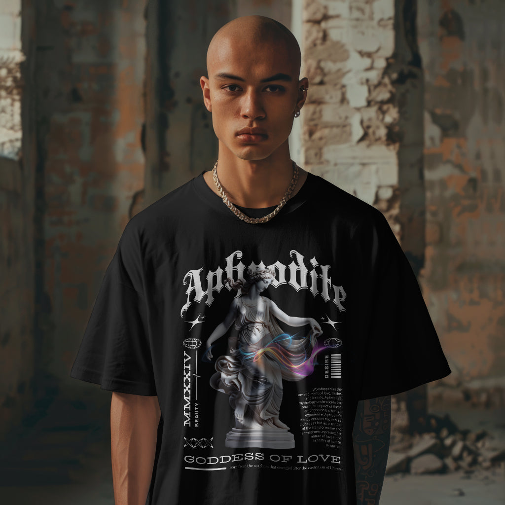 Goddess of Love - Urban, Oversize T-shirt