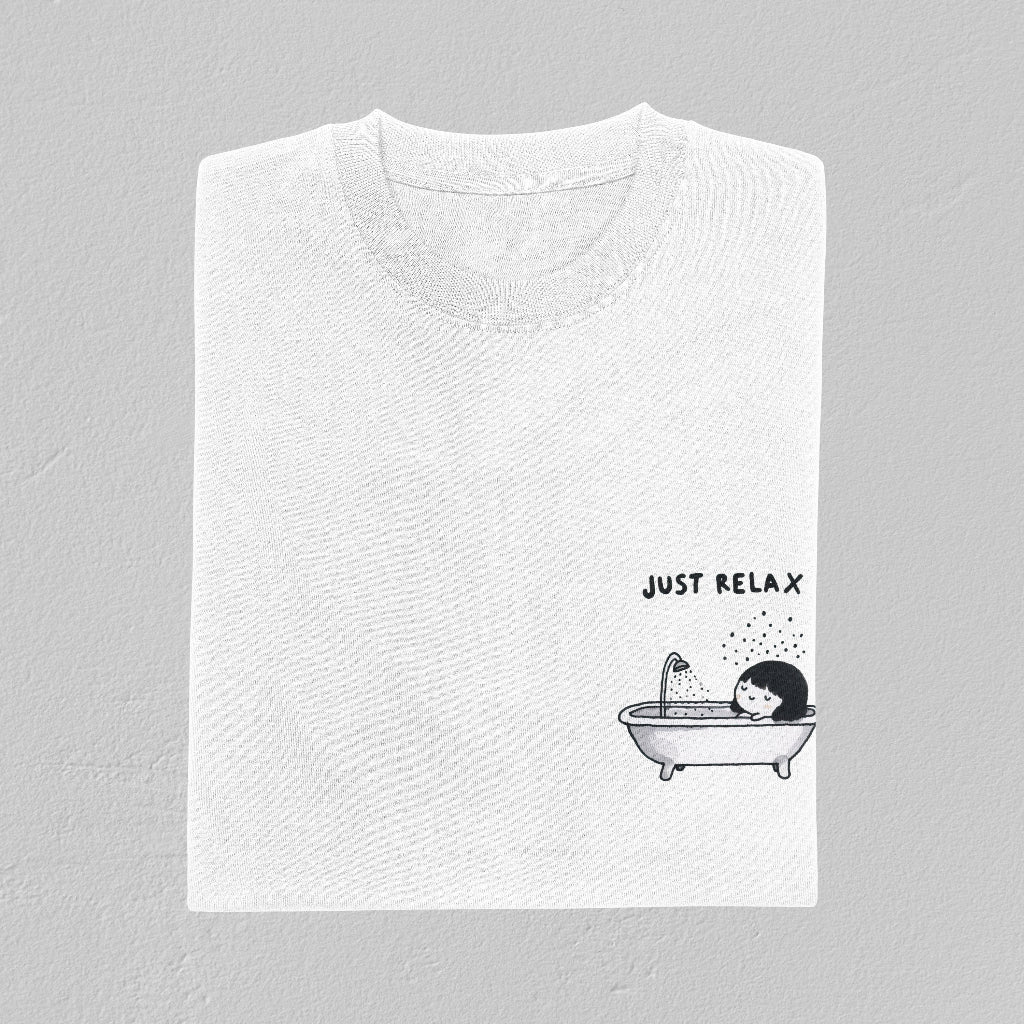 Just Relax - Girl in a bath Basic T-shirt